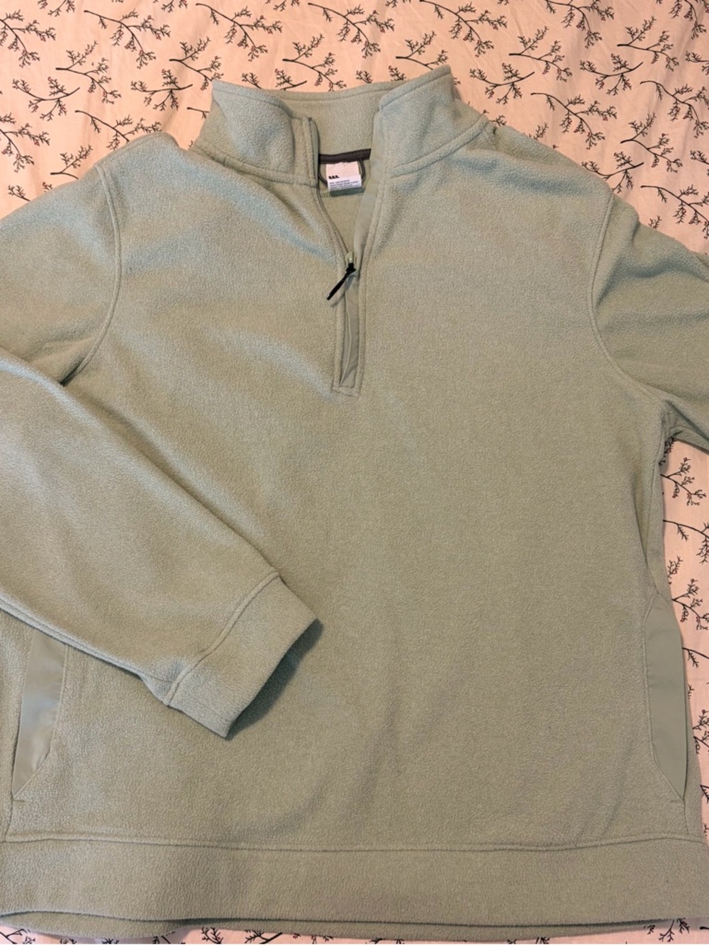 Springy green all in motion quarter zip with pockets women’s large